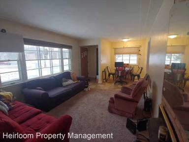 Main picture of 214 W Saint Marie St