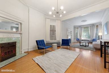 Main picture of 650 W Wrightwood Ave