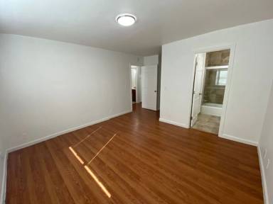 Main picture of 1835 Robin Ln