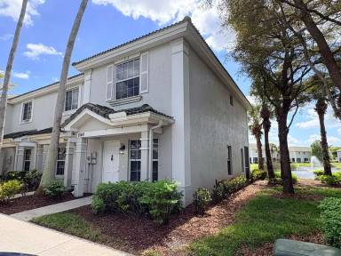 Main picture of 8140 Pacific Beach Dr
