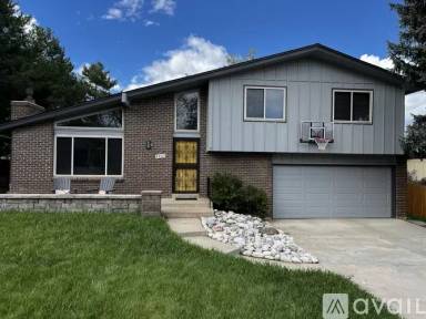 Main picture of 5923 W Indore Pl