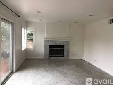 Main picture of 471 Pesaro St