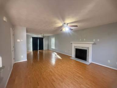 Main picture of 915 Newell Ave