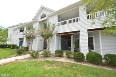 Main picture of Breezewood Condo