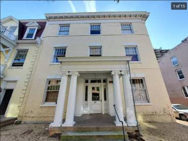 Main picture of 421 W Grace St