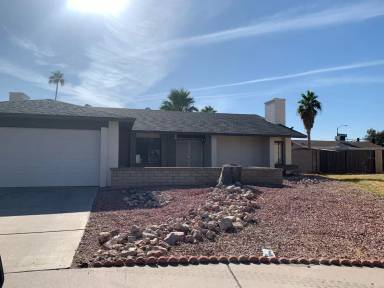 Main picture of 3906 W Becker Ln