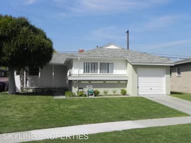 Main picture of 3680 Faust Ave