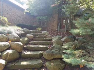 Main picture of 9901 Boulder Ct