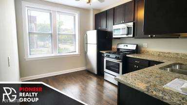Main picture of 2257 W Hirsch St