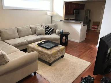 Main picture of 520 Oak Alley Way