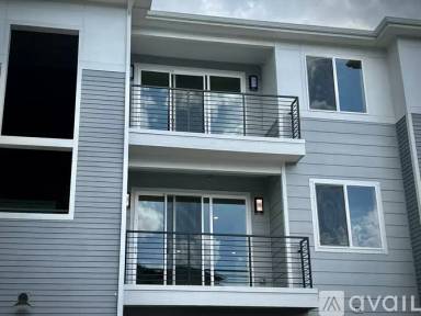 Main picture of 3865 Presidio Pt