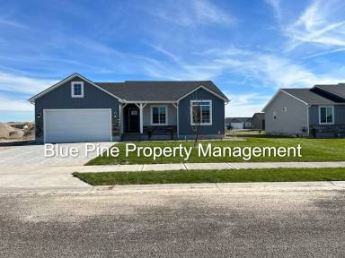 Main picture of 3840 Ventura Ave