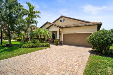 Main picture of 20506 Corkscrew Shores Blvd