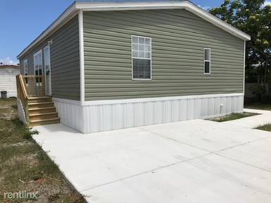 Main picture of 215 NW 50th St