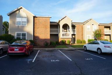 Main picture of 661 Bartons Landing Pl