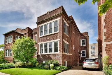 Main picture of 1340 W Arthur Ave