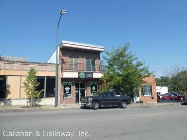 Main picture of 909 E Ash St