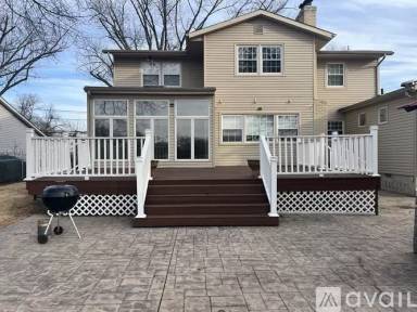 Main picture of 310 Surrey Rd