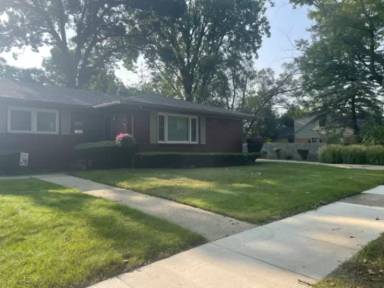 Main picture of 1555 Margaret Ave SE