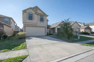 Main picture of 11212 Drumellan St