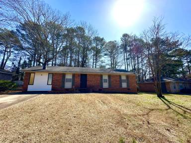 Main picture of 1433 Iron Gate Blvd