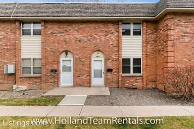 Main picture of 3623 W Union Ave