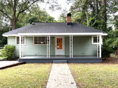 Main picture of 166 Hart Ave