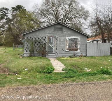 Main picture of 1809 Nowlin St