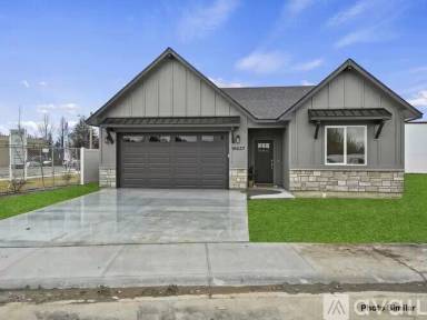 Main picture of 16527 N Red Oak Dr