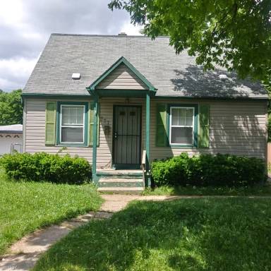 Main picture of 797 2nd Ave