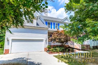 Main picture of 306 Gingergate Dr