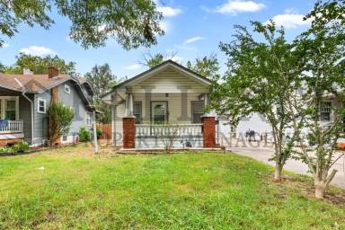 Main picture of 621 S Green St