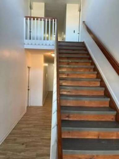 Main picture of 1600 Athens Dr