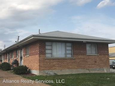 Main picture of 4833 Fairview Ave