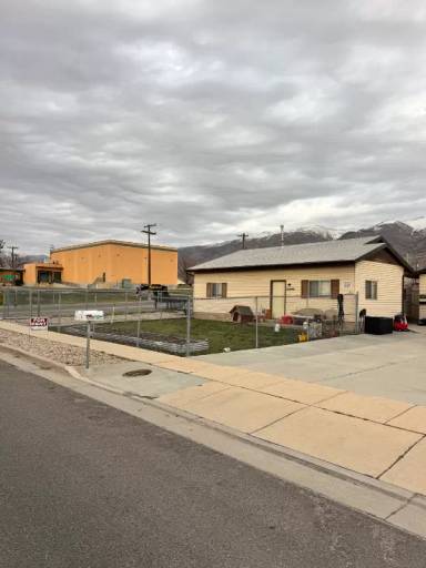 Main picture of 294 N 300 W