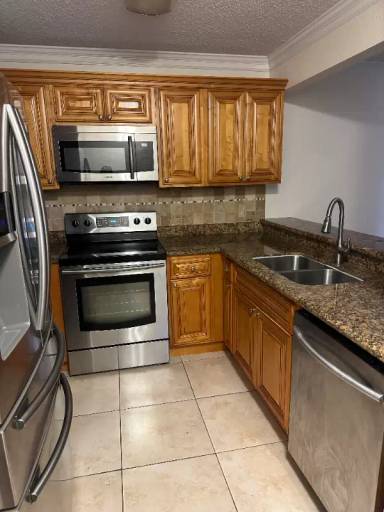 Main picture of 1561 Balfour Dr