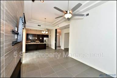 Main picture of 5973 Cartagena Cir