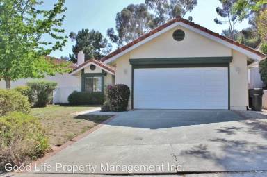 Main picture of 12824 Amaranth St