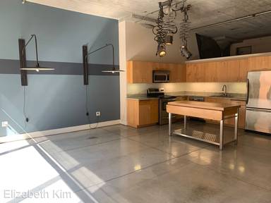 Main picture of 300 Beale St Apartments