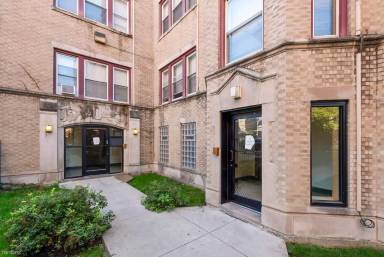 Main picture of 8145 S Maryland Ave