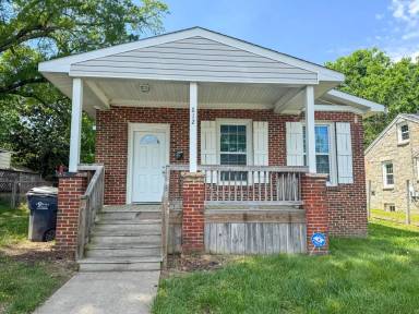 Main picture of 812 Colonial Ave