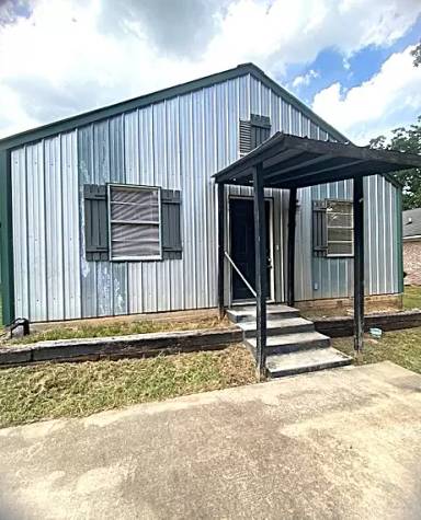 Main picture of 619 Short St