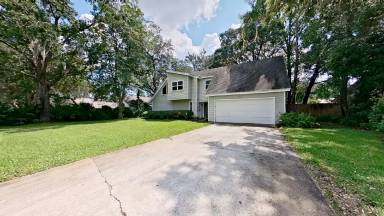 Main picture of 1115 Hamlet Ct