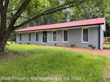 Main picture of 7208 Saint Crispins Way