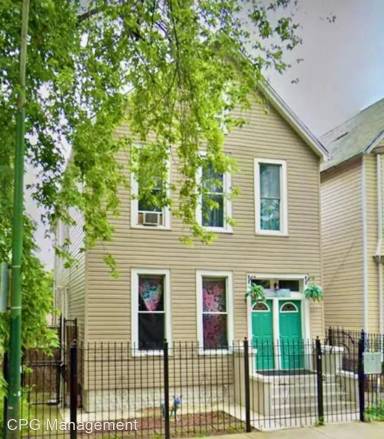 Main picture of 1632 N Talman Ave