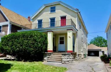 Main picture of 818 Amherst St