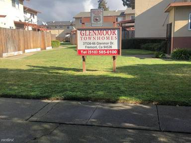 Main picture of 37558 Glenmoor Dr