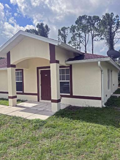 Main picture of 4653 29th St SW