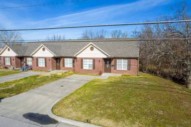 Main picture of 1015 E Grayson Ave
