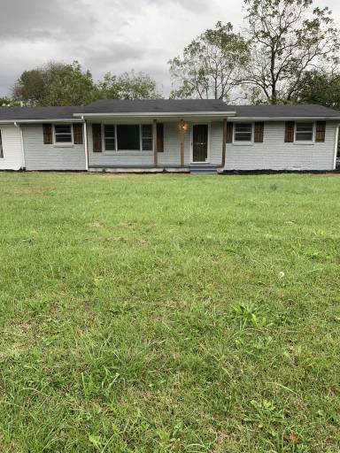 Main picture of 2927 Academy Rd